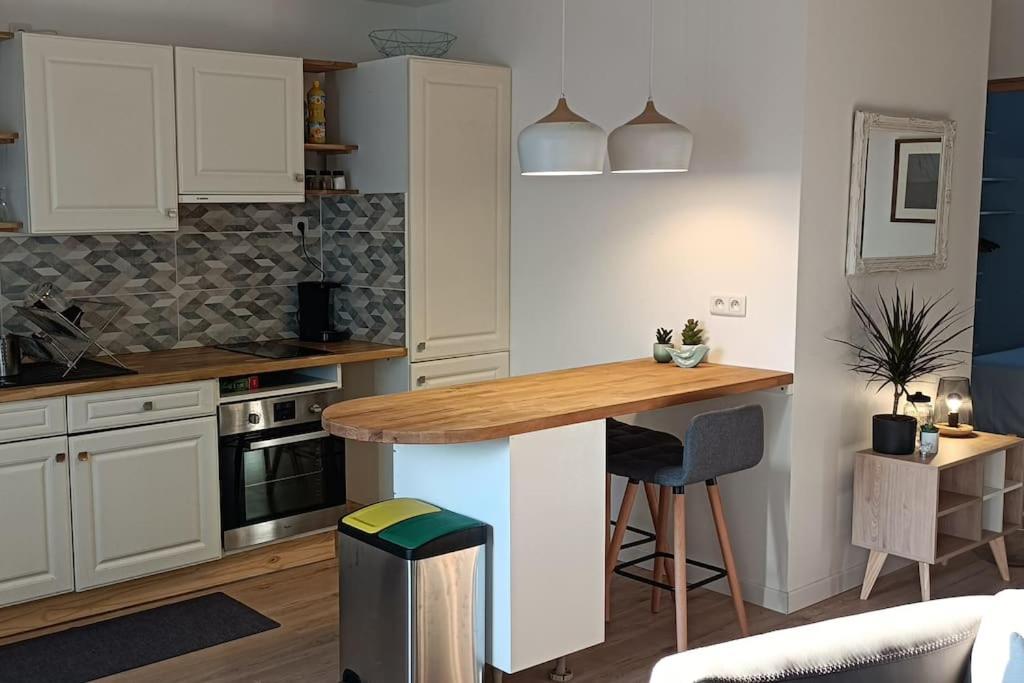 Le Kennedy 3 - Appartement Proche Hopital Châteauroux 外观 照片
